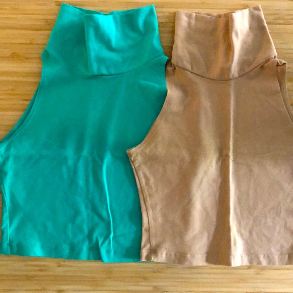 American Apparel sleeveless crop turtleneck XS